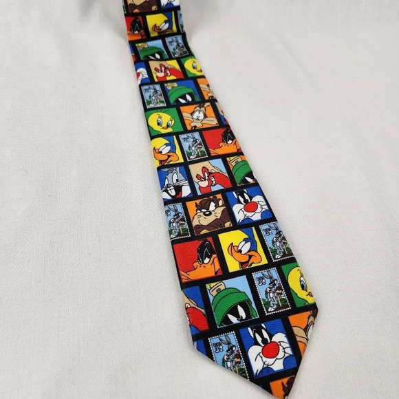 Looney Tunes Vintage 1997 Stamp Collection Tie - Picture 1 of 4